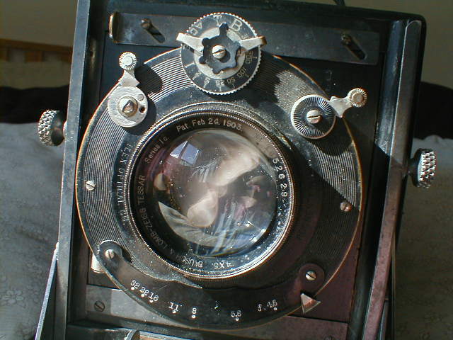 Auto graflex serial number